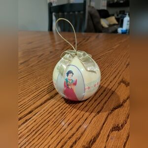 2005 Disney Snow White with Squirrel Decoupage Ornament Brass Key Gold Ribbon